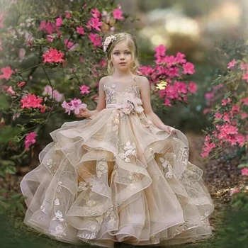 2022 Kabarık Çiçek Kız Elbise Kapalı Omuz Prenses Elbise Tül Kabarık İlk Communion Elbise Sevimli Çocuk Elbise