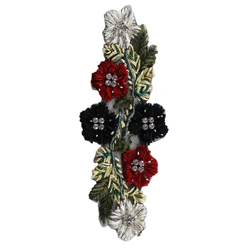 5 adet Boncuk Kristal Çiçek Nakış Motifleri Aplike Dantel Çiçek Yama Kabartmalı Düğün Gelin Elbise Dekore TH749