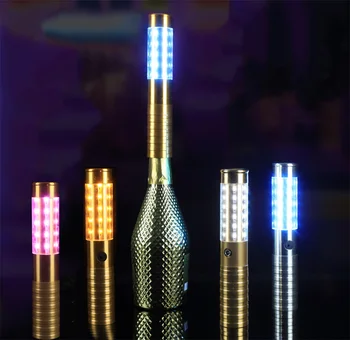 7 Renk LED STROBE BATON TOPPER VIP şampanya şişesi Servis Havai Fişekleri Gece Kulübü Parti Salonu Pub Bar Dekor