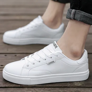 Sıcak 2021 Artı Boyutu 39-44 Beyaz Vulkanize Sneakers Erkek Ucuz Düz rahat ayakkabılar Erkekler Sonbahar Bahar Moda Ayakkabı